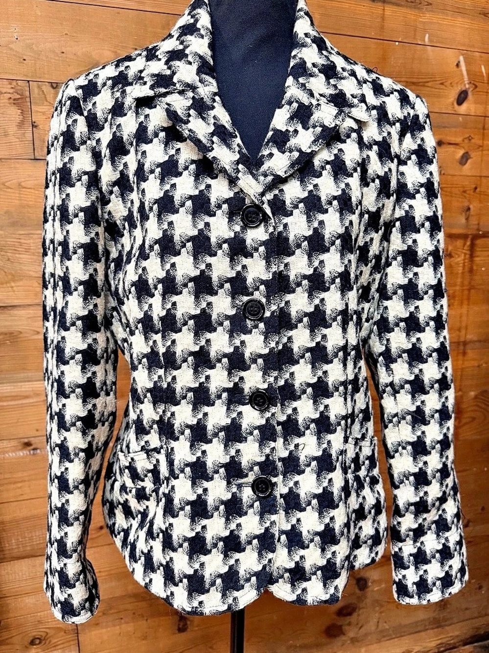 Harvé Benard by Benard Holtzman 55M 3989 23 Houndstooth Wool Blazer